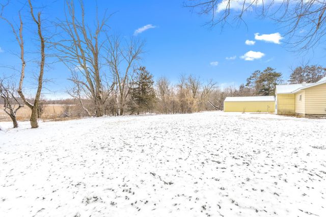 5475 320th Street, Stacy, MN 55079