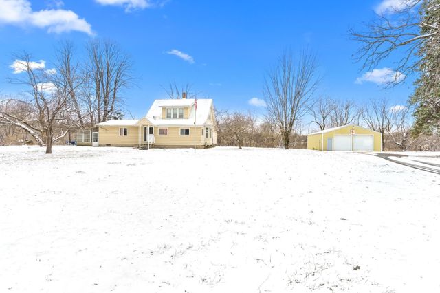 5475 320th Street, Stacy, MN 55079