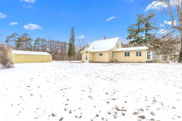 5475 320th Street, Stacy, MN 55079