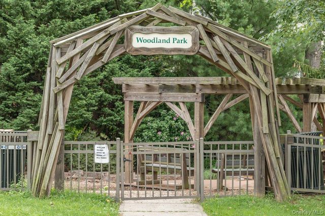 33 Young Avenue, Pelham, NY 10803