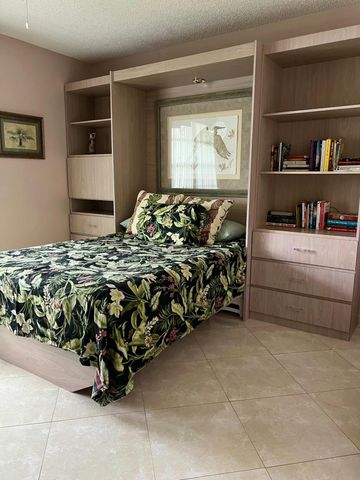 12244 COUNTRY GREENS Boulevard, Boynton Beach, FL 33437