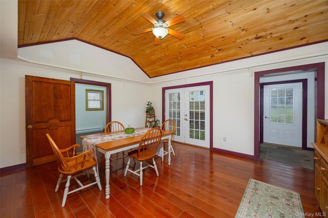 18 Hummingbird, Staatsburg, NY 12580