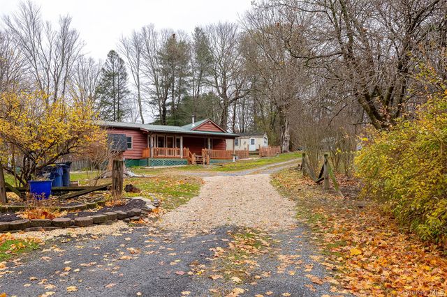 18 Hummingbird, Staatsburg, NY 12580