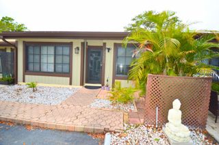2280 Poinsetta Court, Pembroke Pines, FL 33026