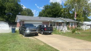 808 W 5th Street, Skiatook, OK 74070