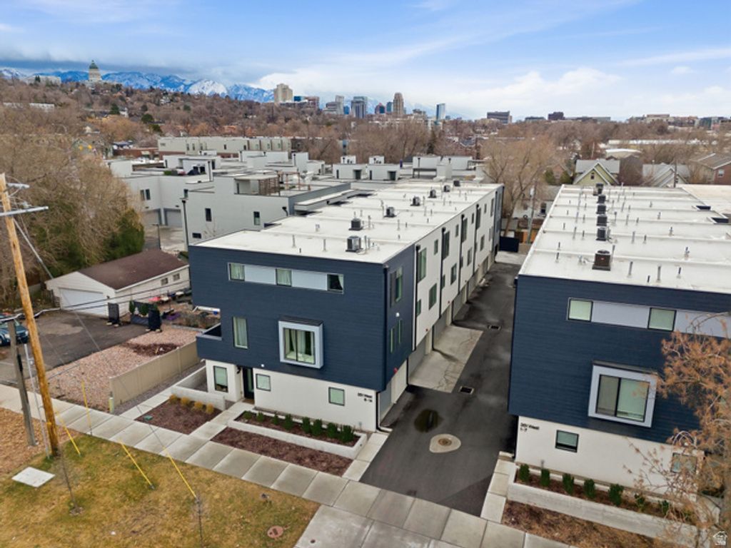 Image 19 of property listing at 351 W 800 N #9, Salt Lake City, UT 84103