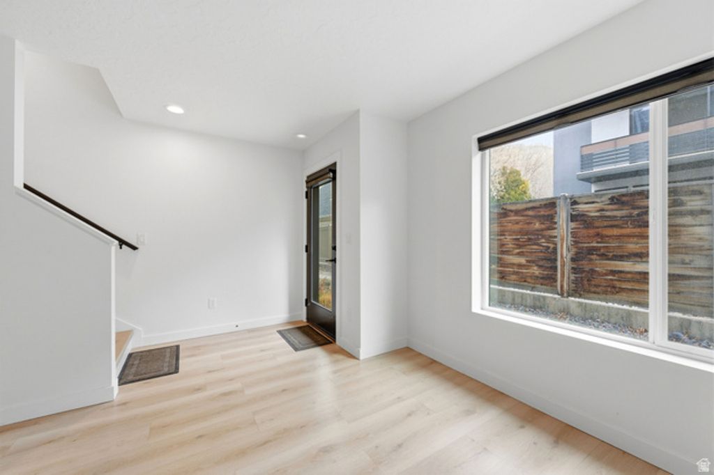 Image 9 of property listing at 351 W 800 N #9, Salt Lake City, UT 84103