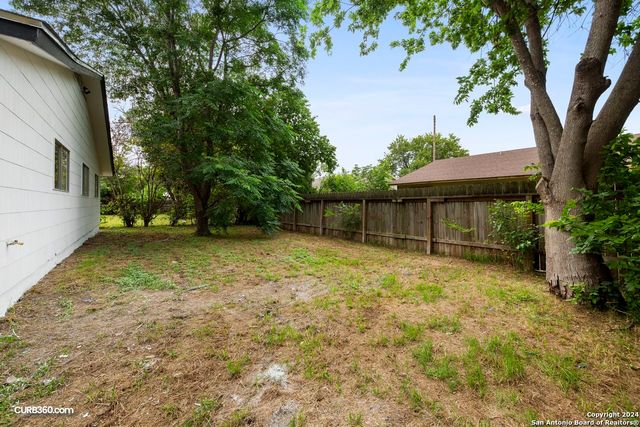 4838 BILL ANDERS, Kirby, TX 78219