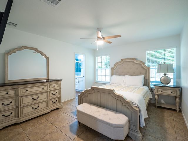 3900 Sojourner ST, Austin, TX 78725