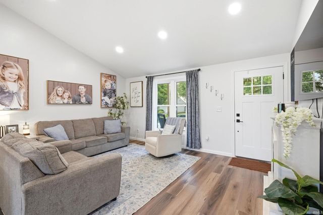 414 Meadow Lane, Bluffton, IN 46714