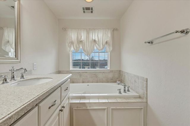 180 Misty Morning Drive, Choctaw, OK 73020