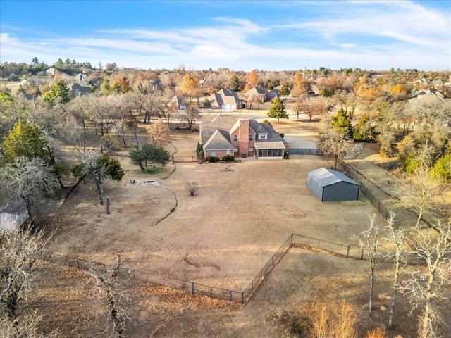 180 Misty Morning Drive, Choctaw, OK 73020