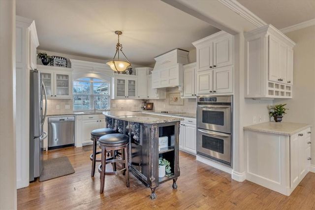 180 Misty Morning Drive, Choctaw, OK 73020