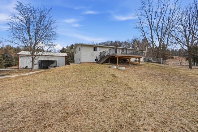 497 Sugar Hill Road, Brooklyn, WI 53521