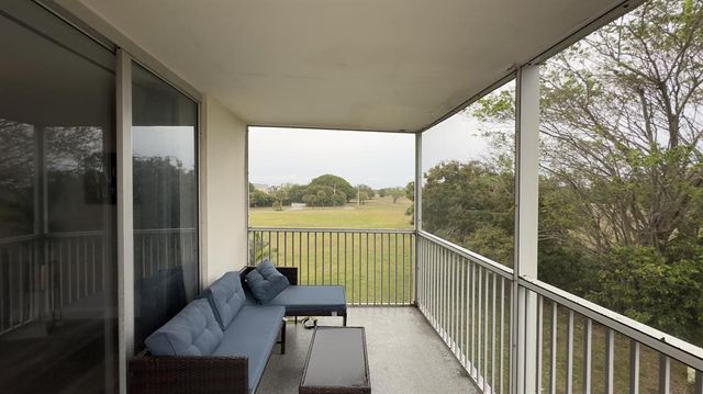 5700 NW 2nd Avenue 301, Boca Raton, FL 33487