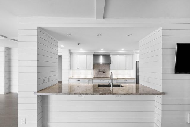 2917 S Ocean Boulevard 104, Highland Beach, FL 33487