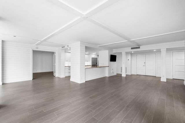 2917 S Ocean Boulevard 104, Highland Beach, FL 33487