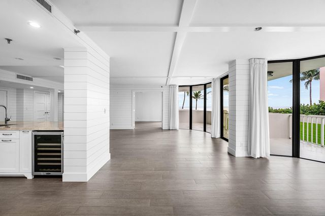 2917 S Ocean Boulevard 104, Highland Beach, FL 33487