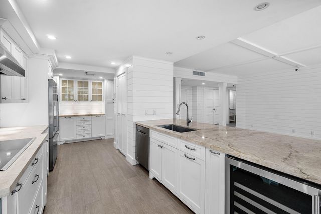 2917 S Ocean Boulevard 104, Highland Beach, FL 33487