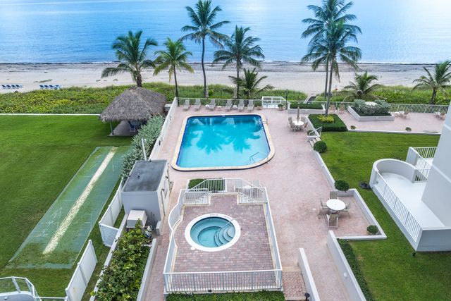 2917 S Ocean Boulevard 104, Highland Beach, FL 33487