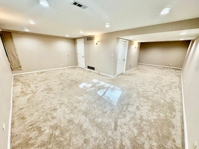 213 Pamela Drive, Bolingbrook, IL 60440