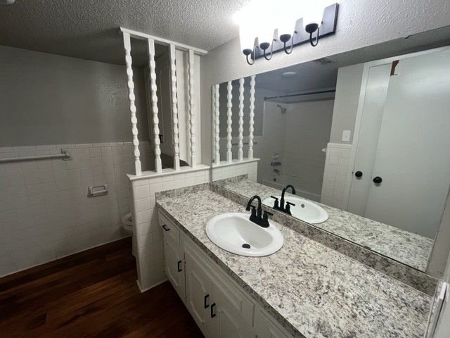 116 Meadow View Drive, Cleburne, TX 76033