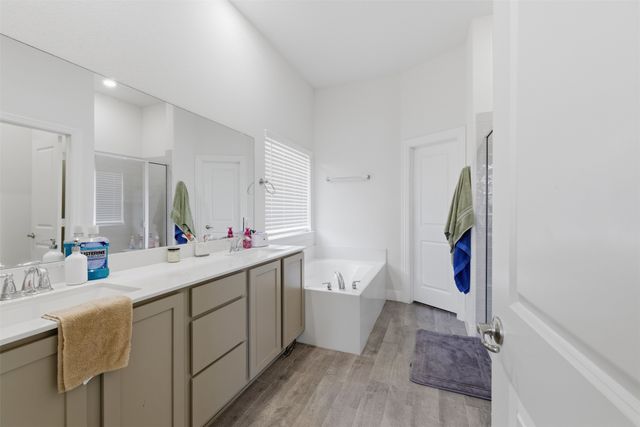 10916 Glover Lane, Aubrey, TX 76227