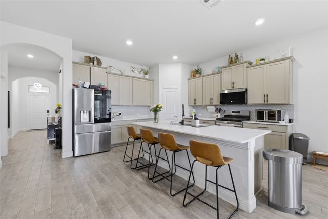 10916 Glover Lane, Aubrey, TX 76227