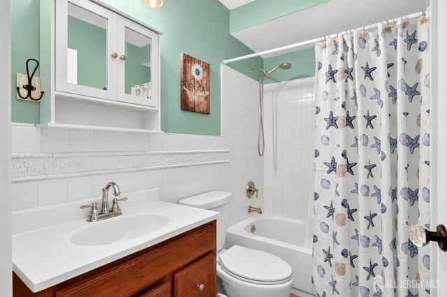 142 Beverly Hill Terrace H, Woodbridge Proper, NJ 07095