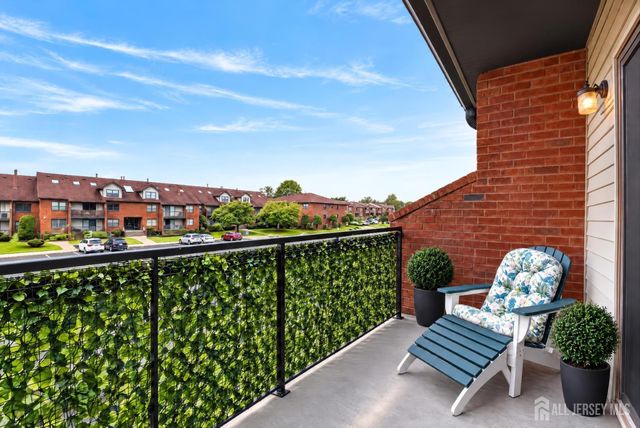 142 Beverly Hill Terrace H, Woodbridge Proper, NJ 07095