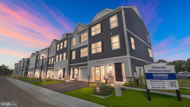 22 FOREST PARK DR, Waretown, NJ 08758