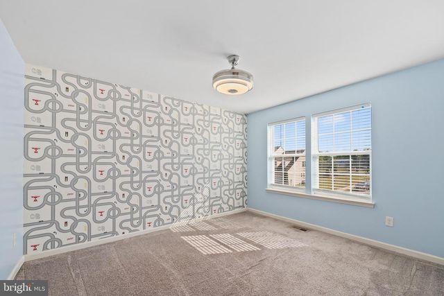 1725 HUDGINS FARM CIR, Fredericksburg, VA 22408