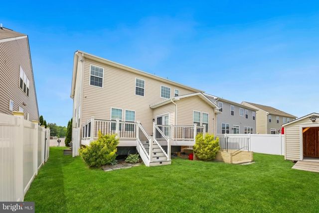 1725 HUDGINS FARM CIR, Fredericksburg, VA 22408