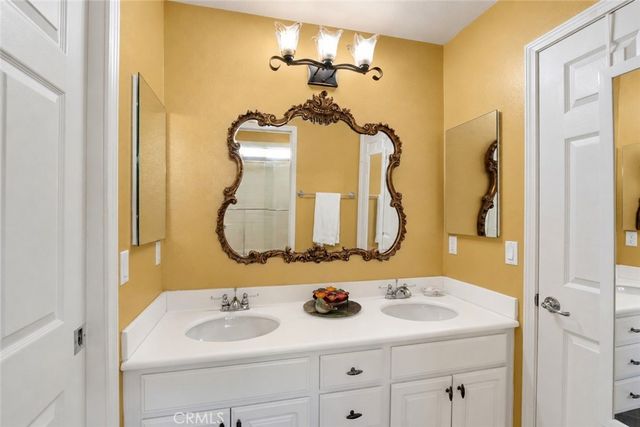 11525 Wistful Vista Way, Porter Ranch, CA 91326