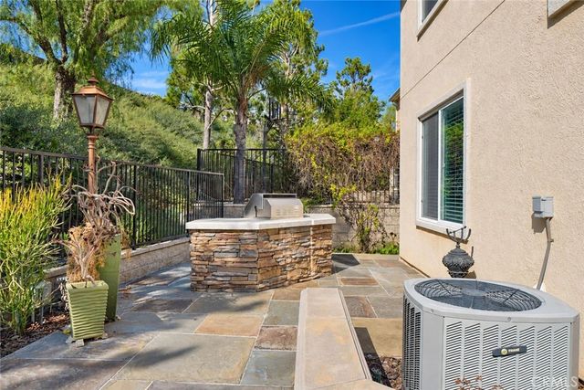 11525 Wistful Vista Way, Porter Ranch, CA 91326