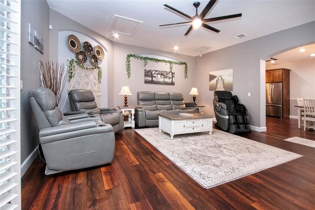 515 PLANTERS MANOR WAY, Bradenton, FL 34212