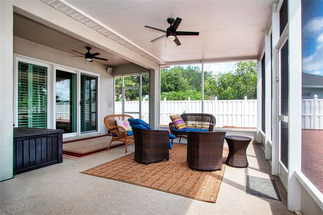 515 PLANTERS MANOR WAY, Bradenton, FL 34212