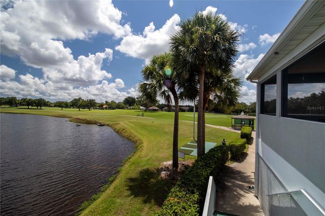 515 PLANTERS MANOR WAY, Bradenton, FL 34212