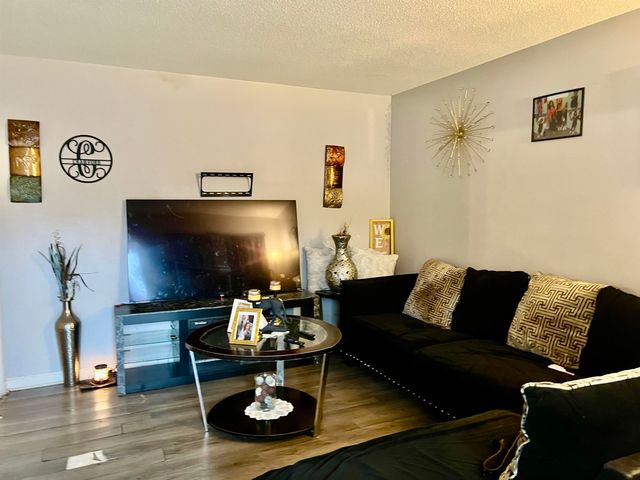 6237 THRUSHCROSS DR, Memphis, TN 38134