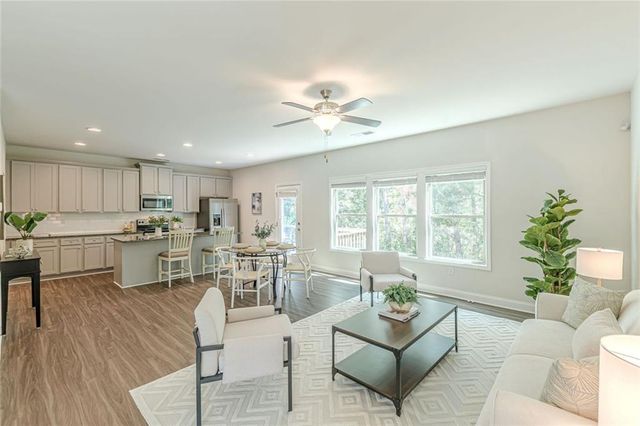 104 Mirage Drive, Dallas, GA 30157