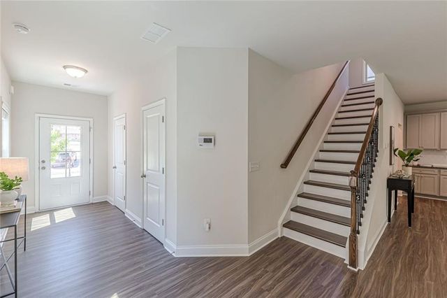 104 Mirage Drive, Dallas, GA 30157