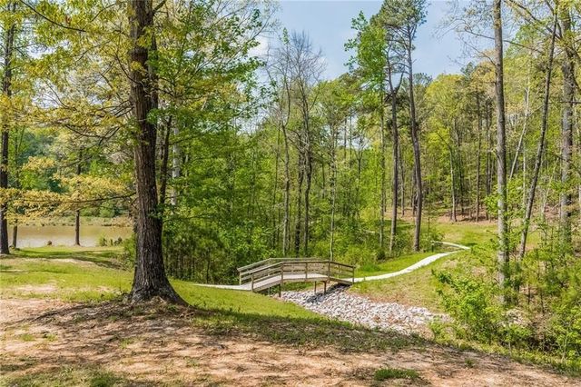104 Mirage Drive, Dallas, GA 30157