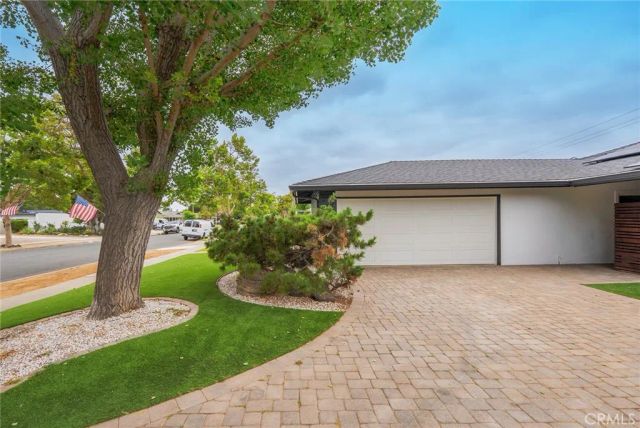 521 W Memory, Santa Ana, CA 92706