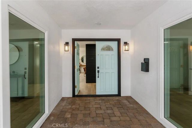 521 W Memory, Santa Ana, CA 92706
