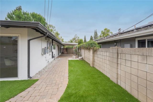 521 W Memory, Santa Ana, CA 92706