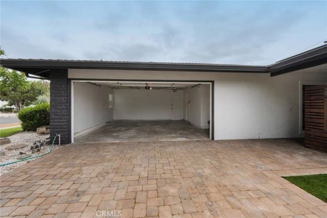 521 W Memory, Santa Ana, CA 92706