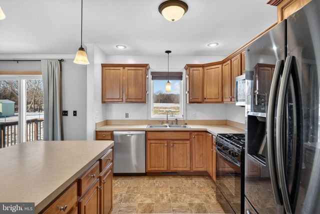 735 CRAGMOOR RD, York Haven, PA 17370