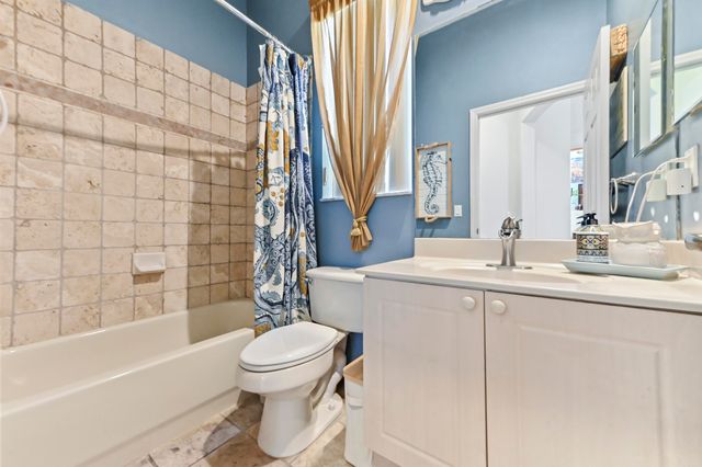 4442 ONEGA Circle, West Palm Beach, FL 33409