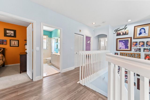 4442 ONEGA Circle, West Palm Beach, FL 33409
