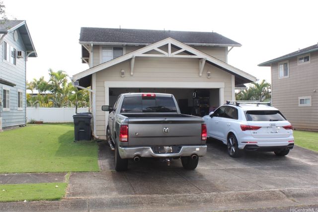 95-1039 Pahaku Street, Mililani, HI 96789